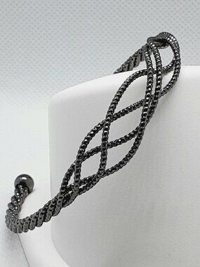 NEW twisted braid fashion cuff bracelet